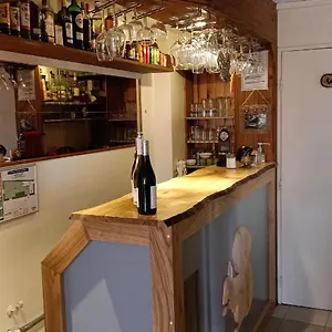  Affittacamere Auberge L'ecureuil